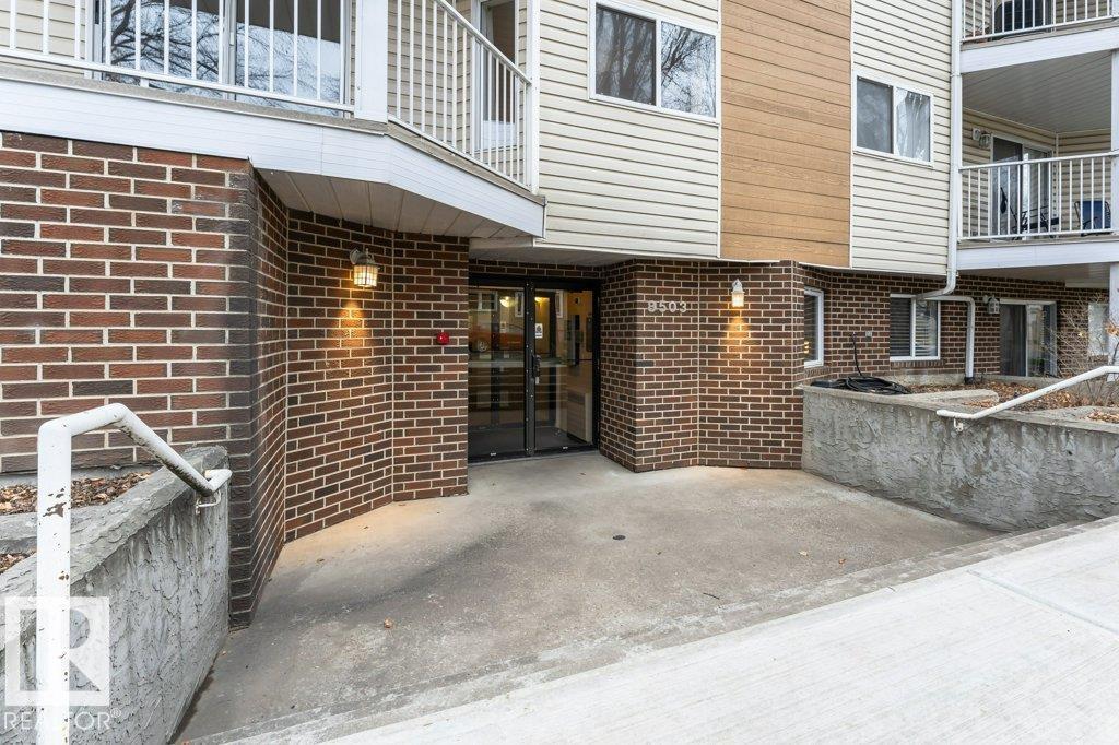 #203 8503 108 ST NW - 4