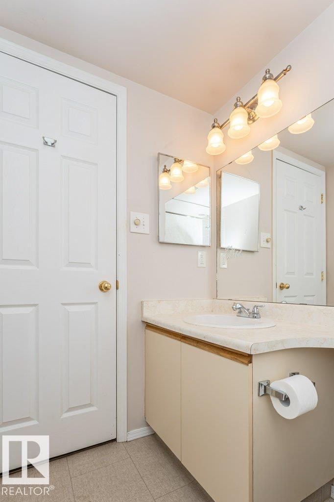 #203 8503 108 ST NW - 42