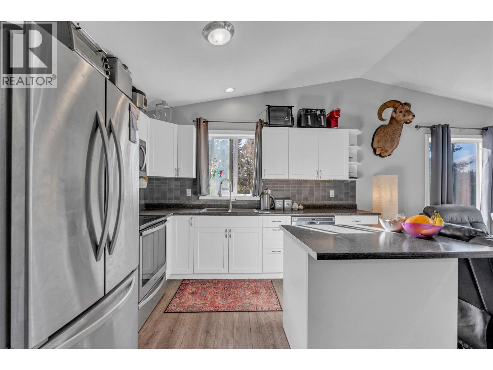  432 Darcy Mountain Road, Princeton