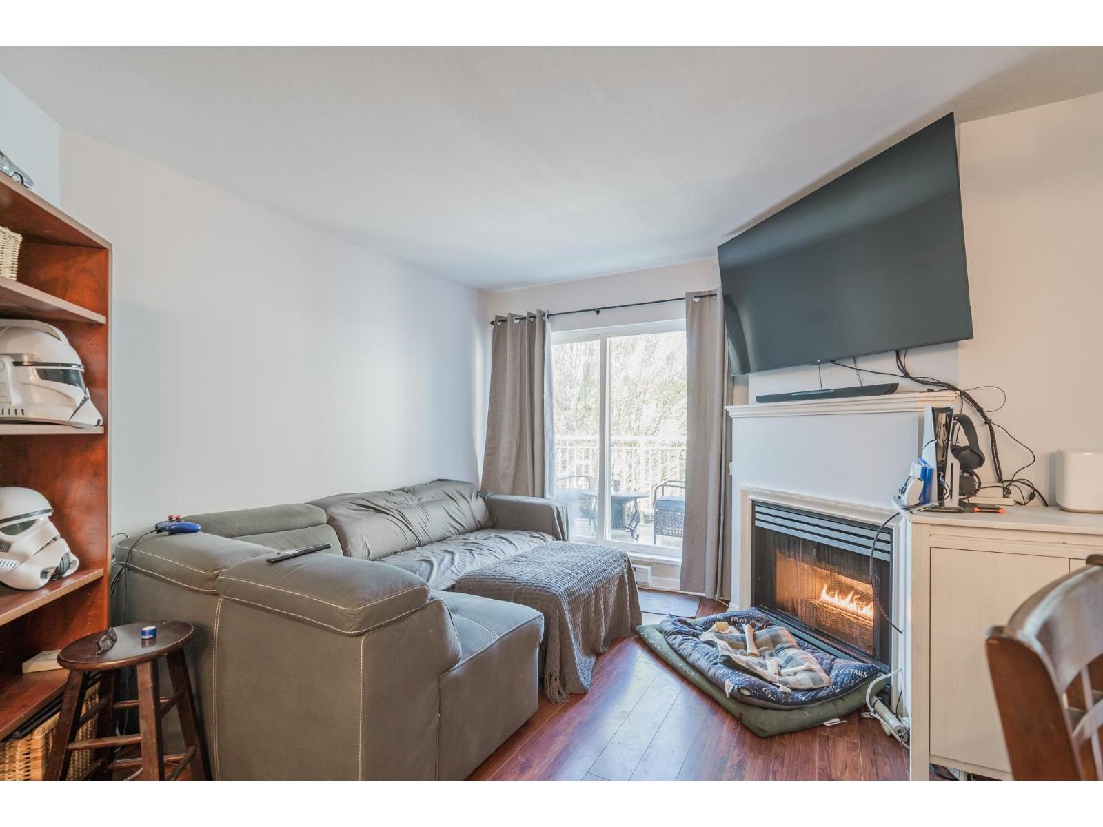 415 6359 198 STREET, Langley