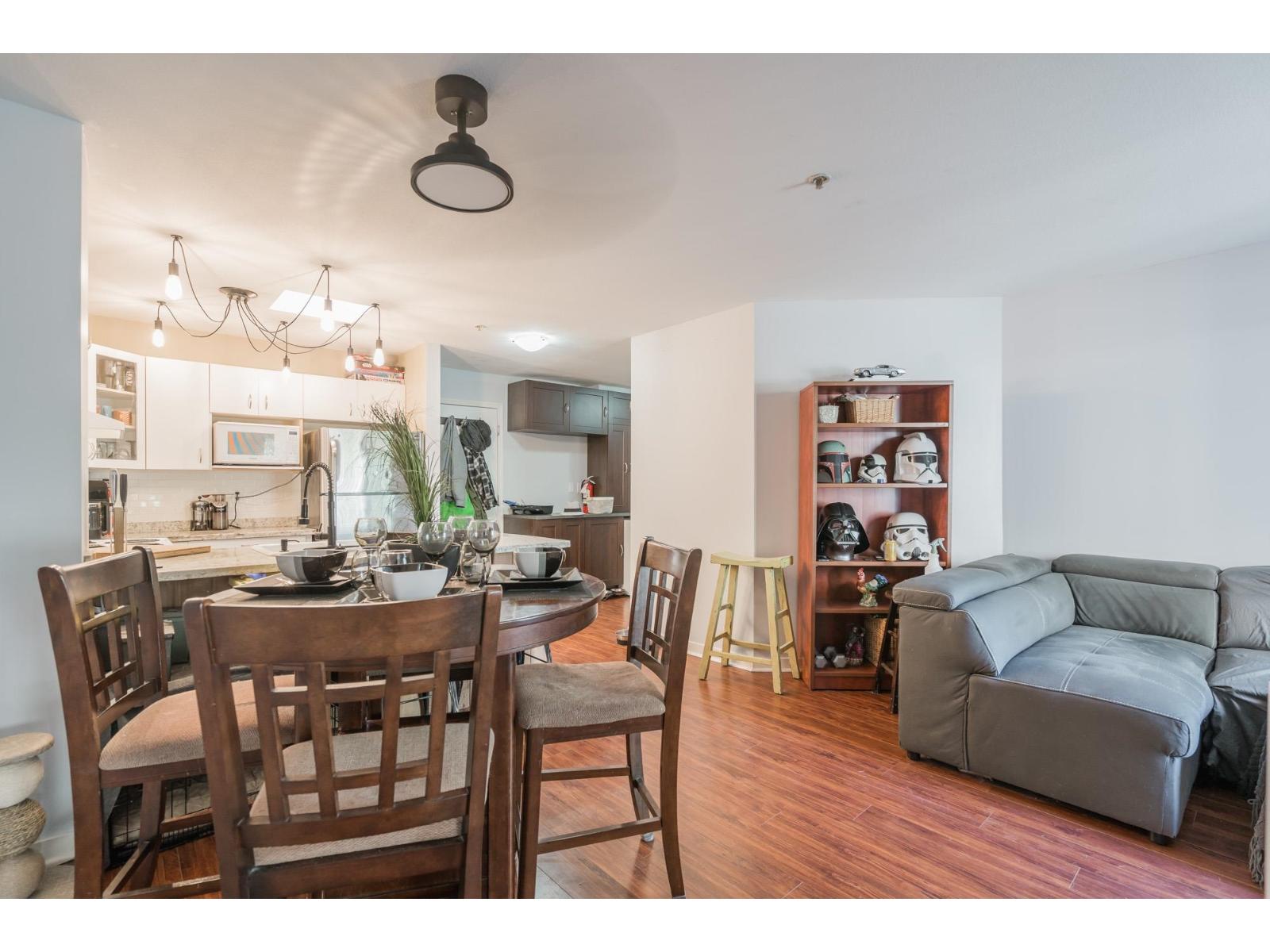 415 6359 198 STREET, Langley