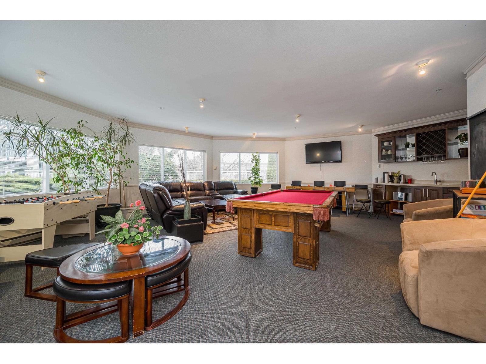 415 6359 198 STREET, Langley