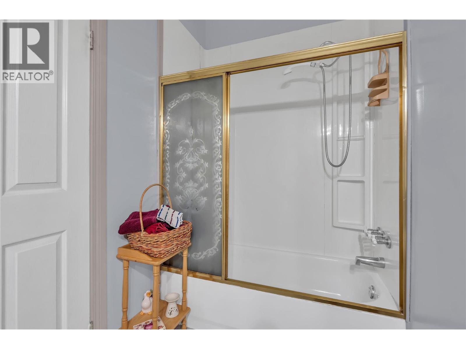 2397 PRINCETON SUMMERLAND Road, Princeton