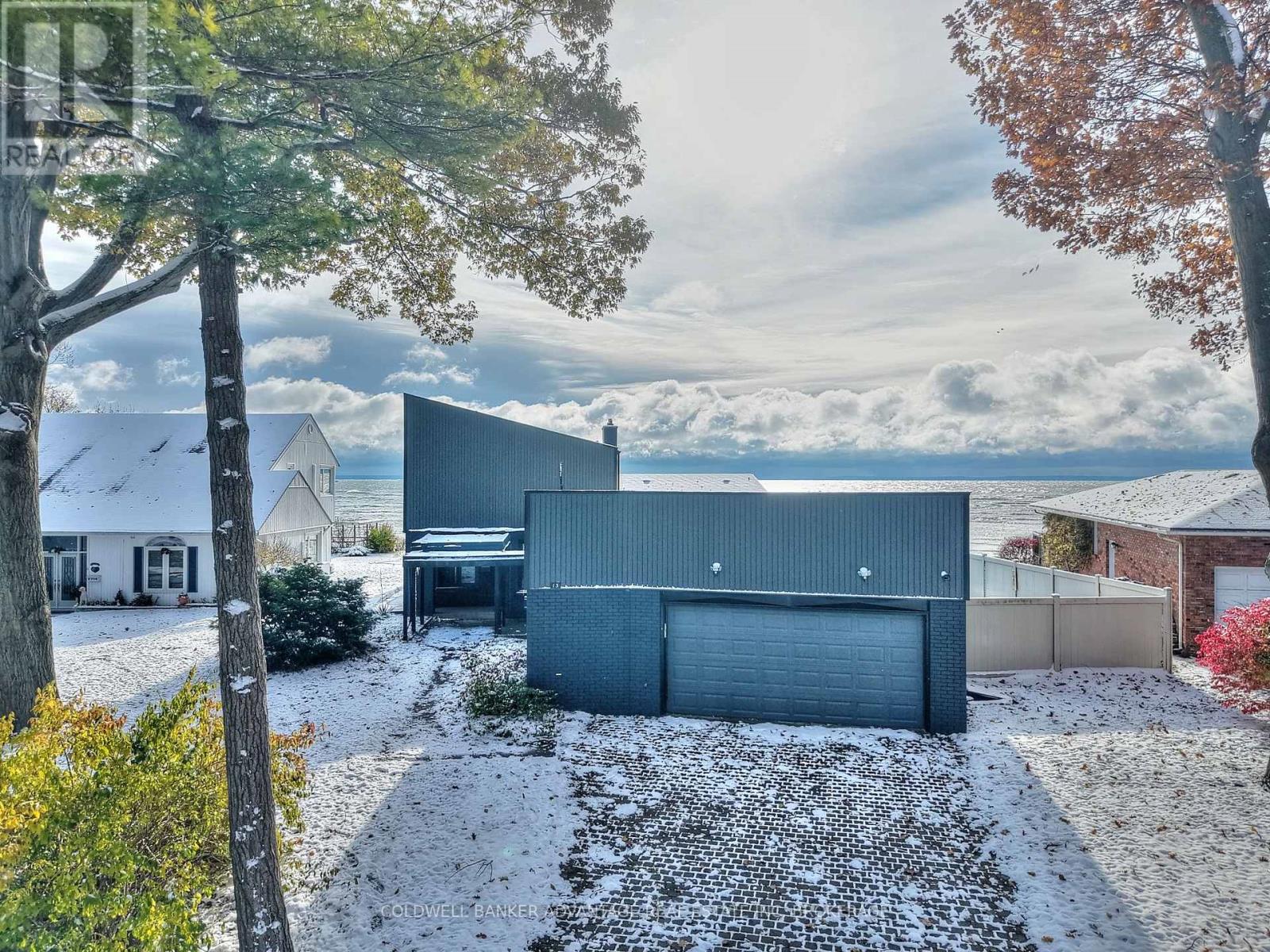 13 LAKEWOOD CRESCENT - Photo 2 of 50, Port Colborne (Sugarloaf), Ontario