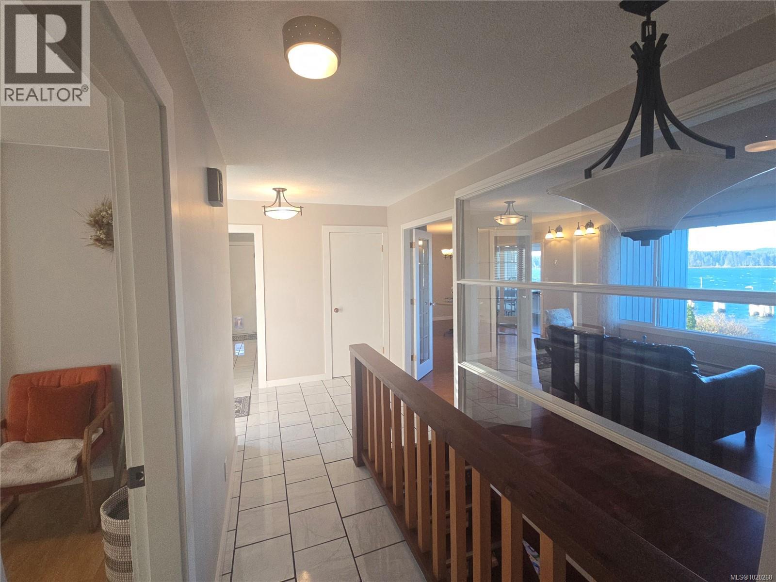 1776 Broughton Blvd, Port McNeill