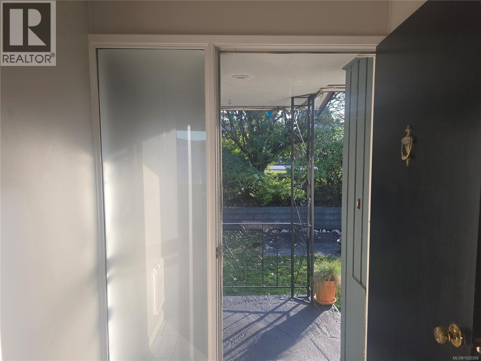 1776 Broughton Blvd, Port McNeill