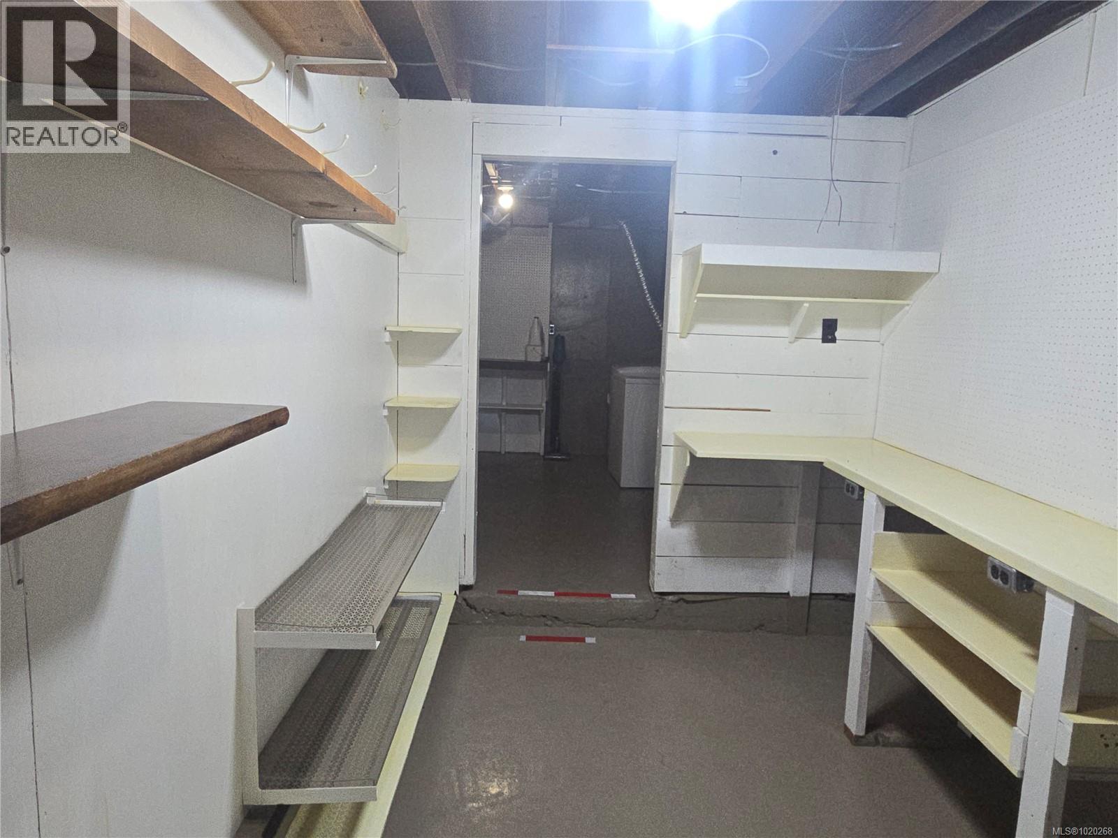 1776 Broughton Blvd, Port McNeill