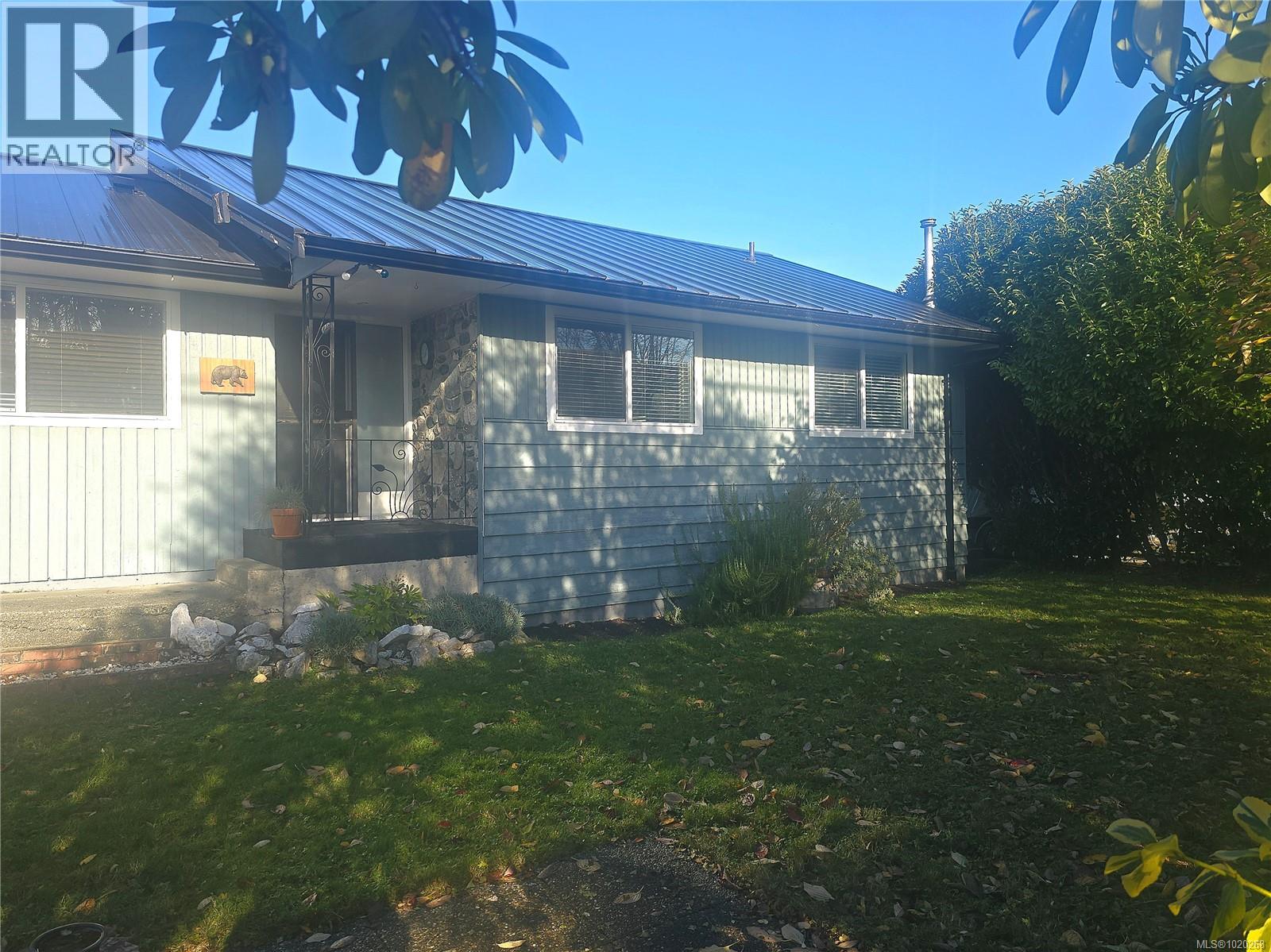 1776 Broughton Blvd, Port McNeill