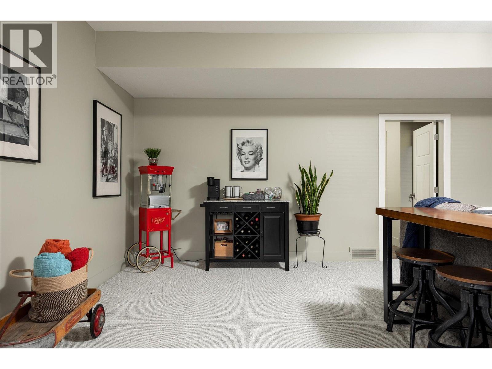  2149 Madera Court, Westbank