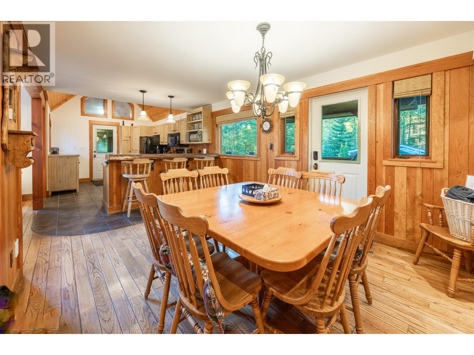 4516 TIMBERLINE Crescent, Fernie