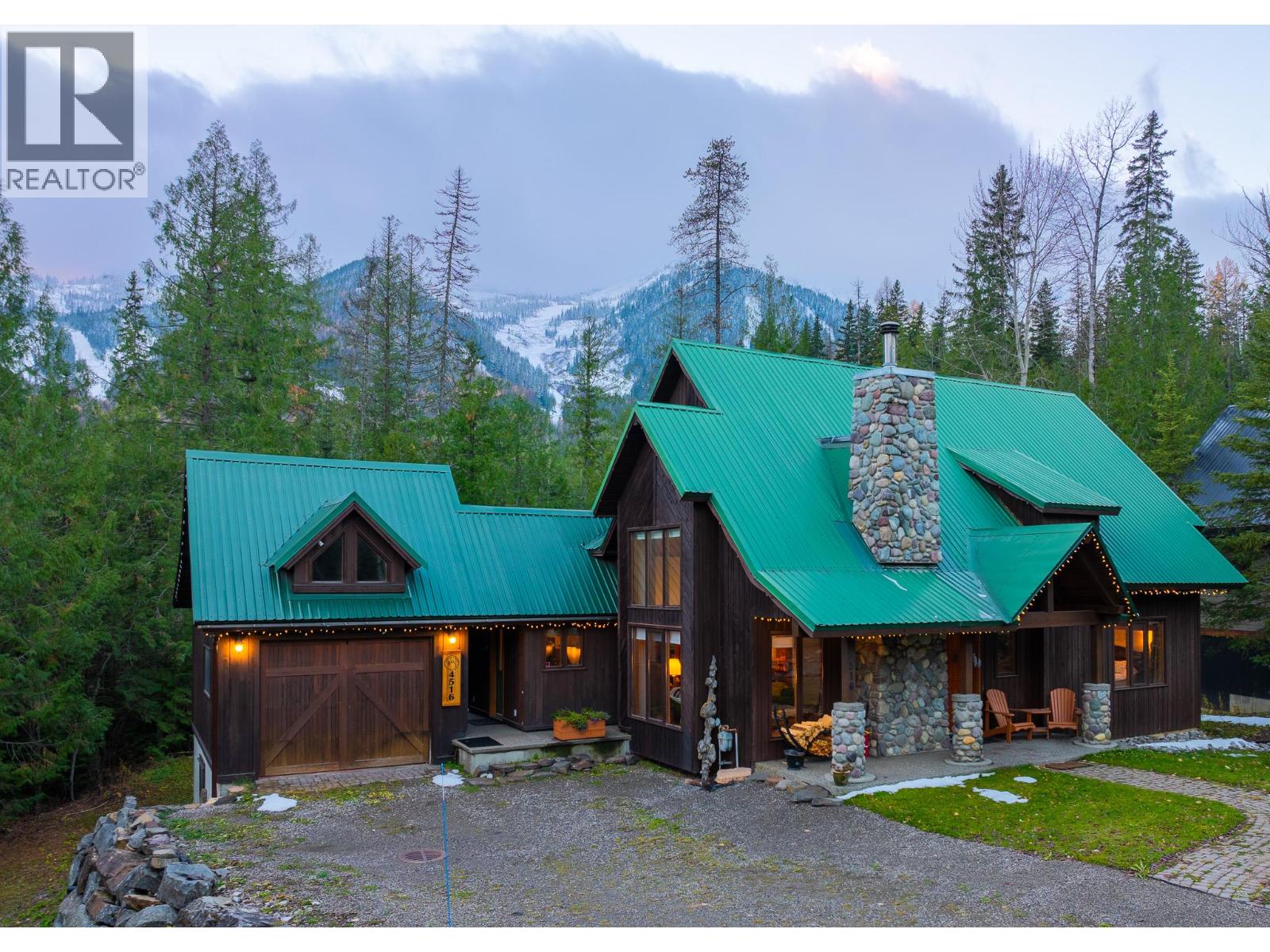 4516 TIMBERLINE Crescent, Fernie