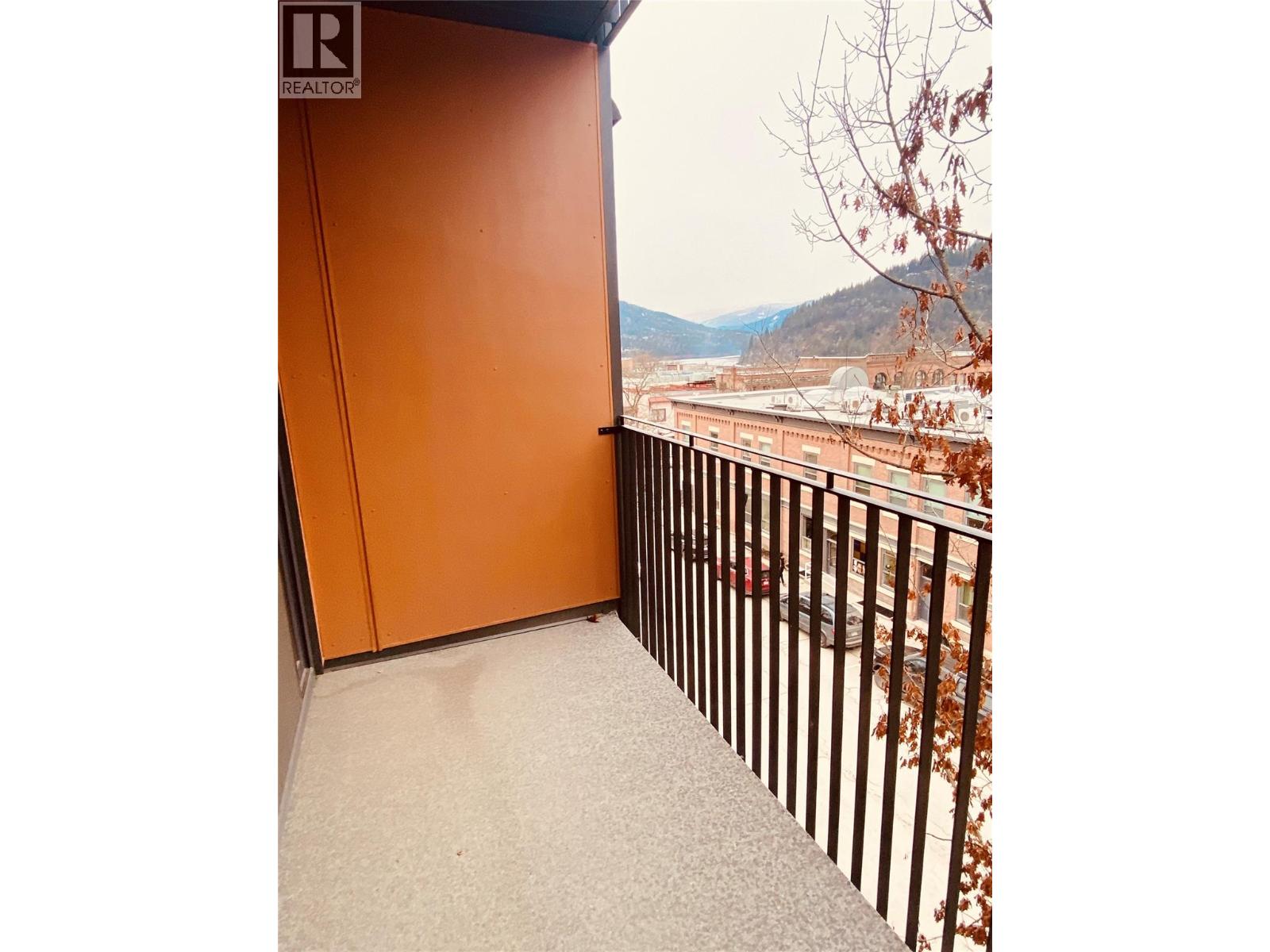 514 VICTORIA Street Unit# 404, Nelson