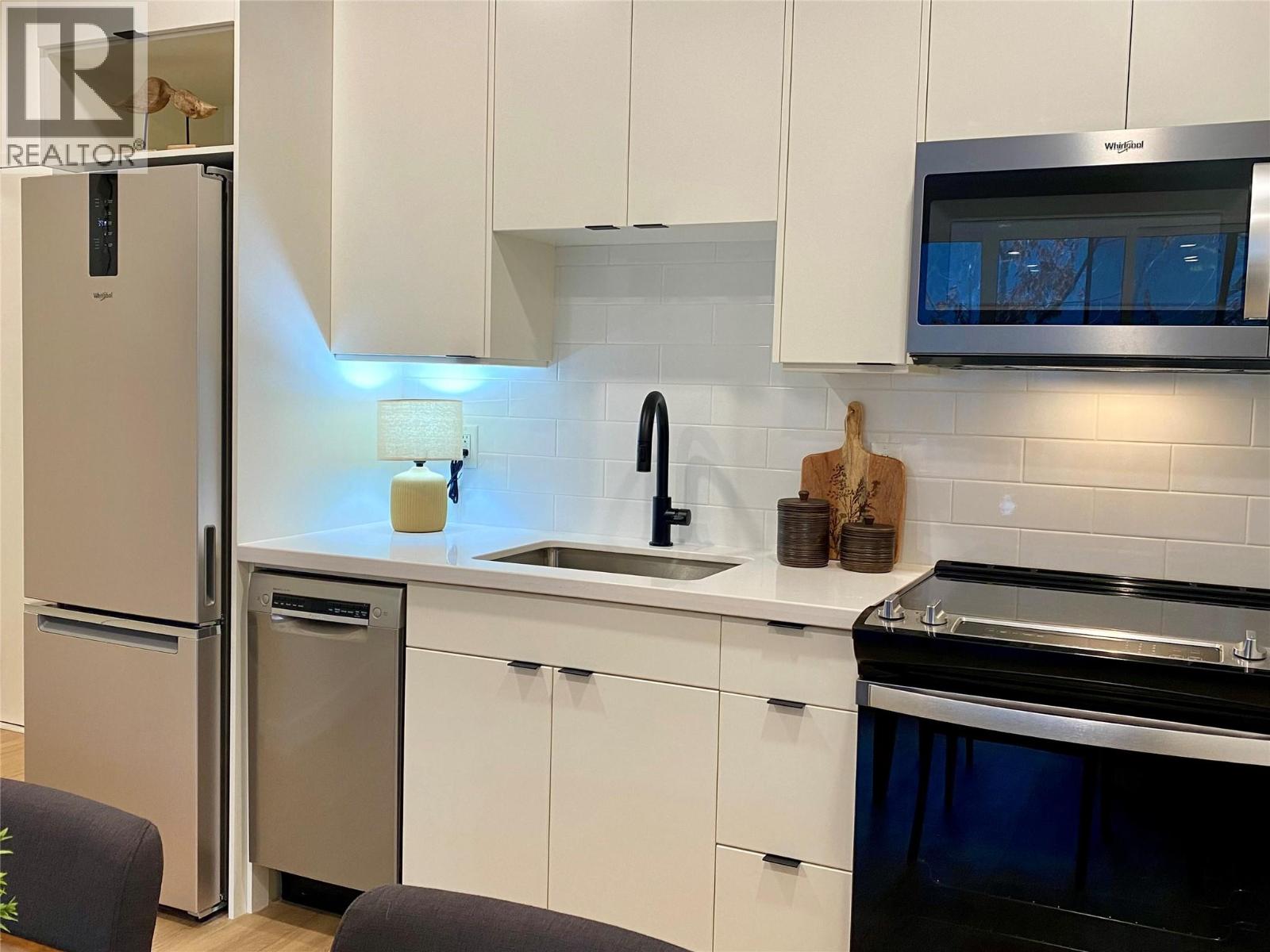 514 VICTORIA Street Unit# 404, Nelson