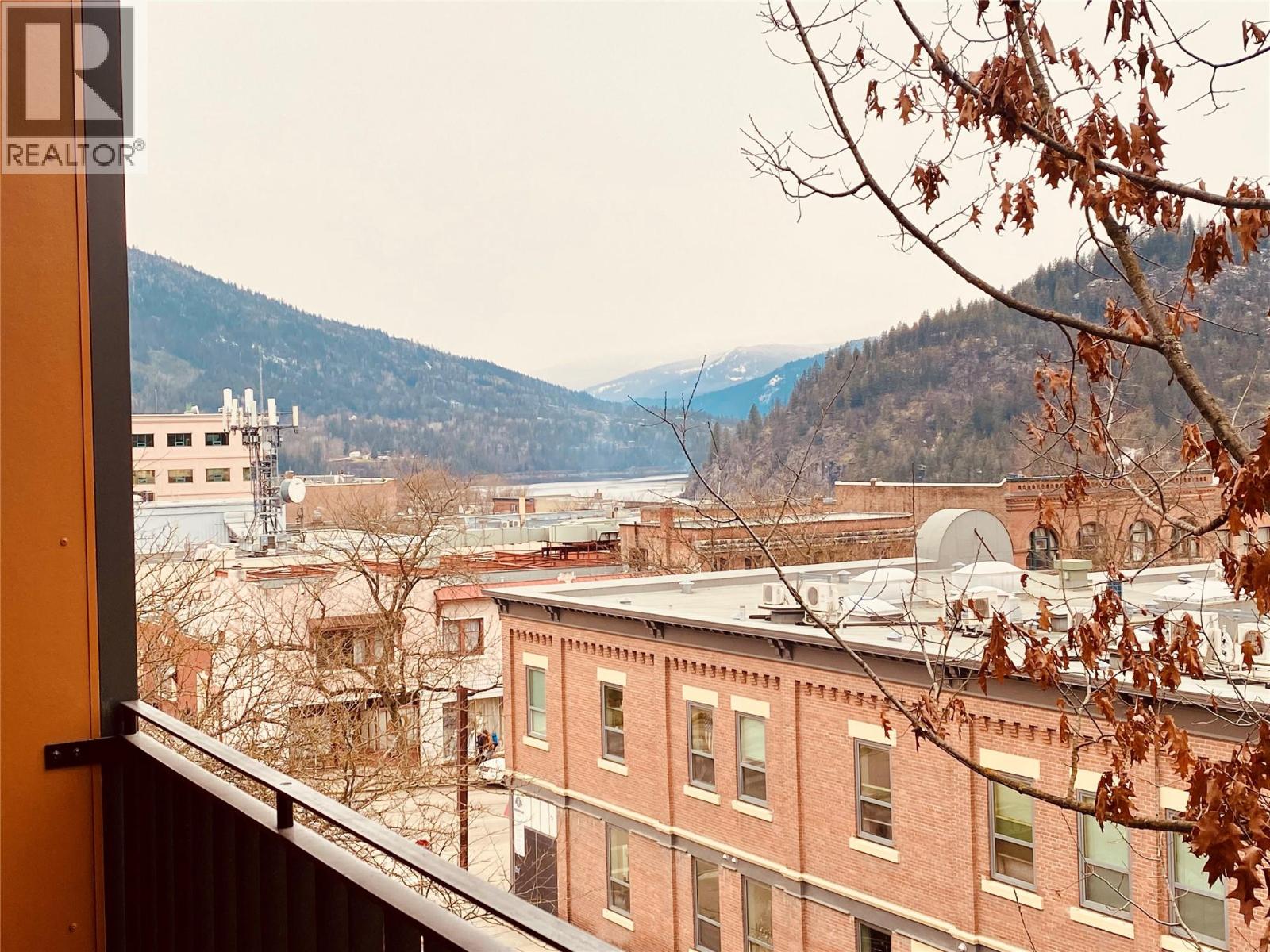 514 VICTORIA Street Unit# 404, Nelson