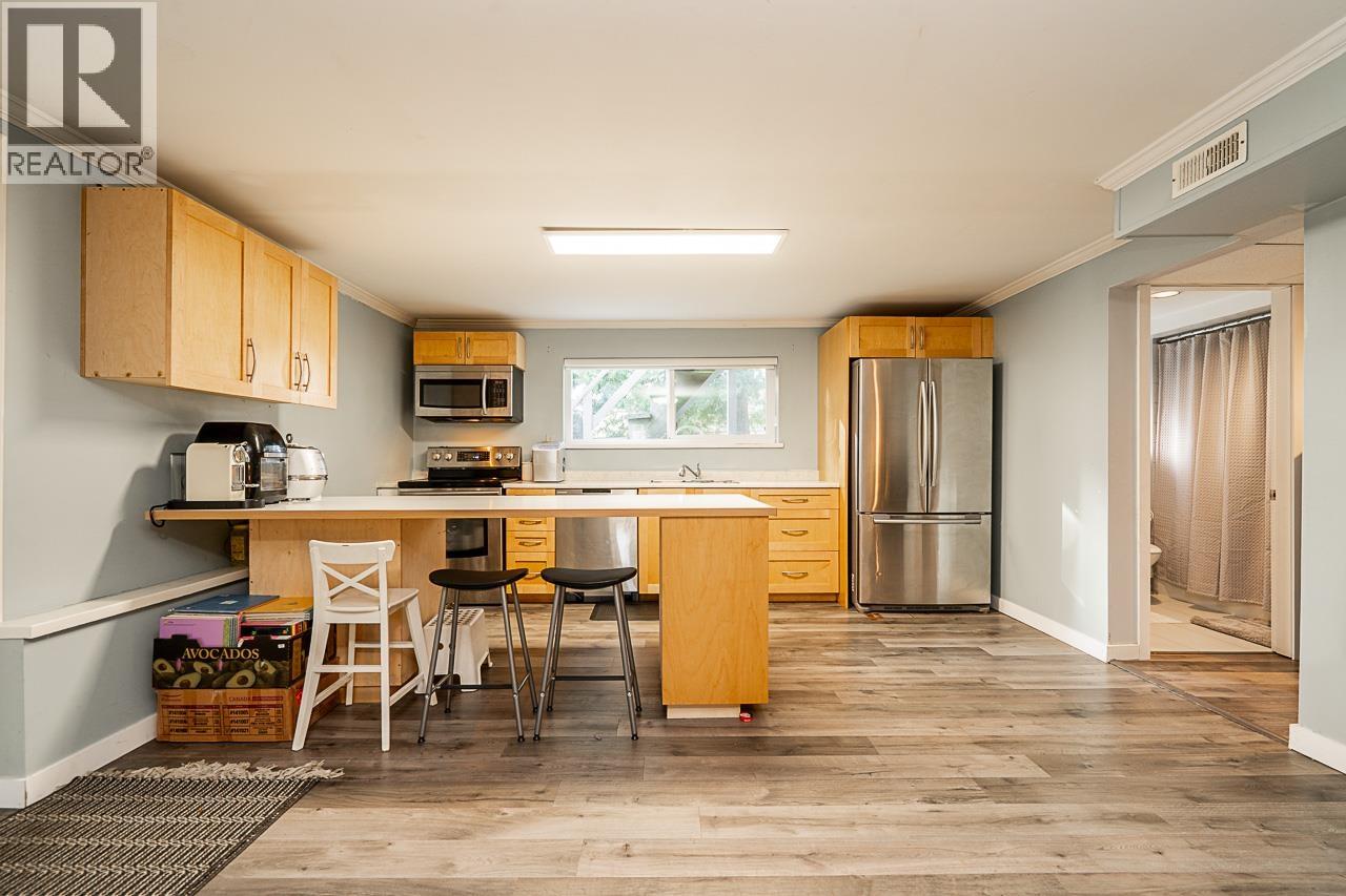 428 MIDVALE STREET, Coquitlam