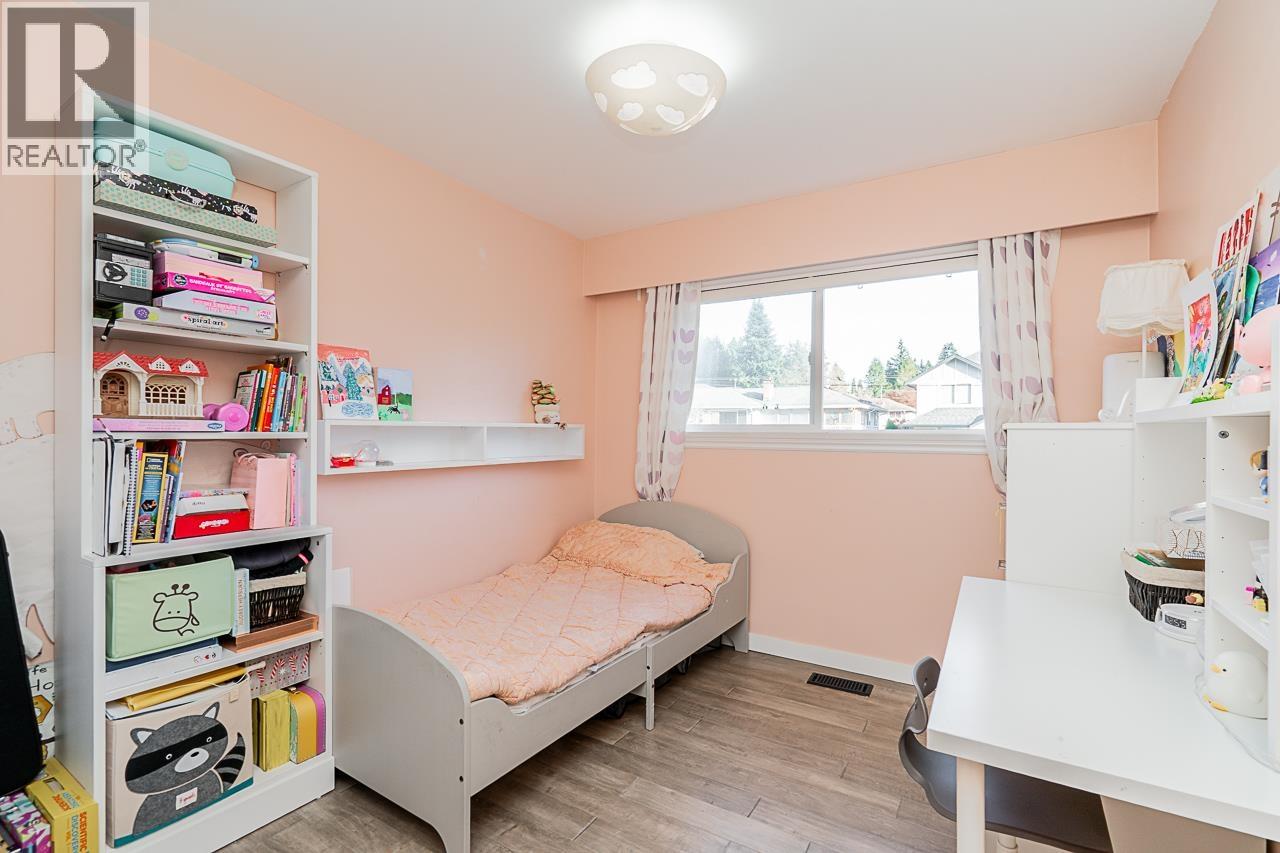 428 MIDVALE STREET, Coquitlam