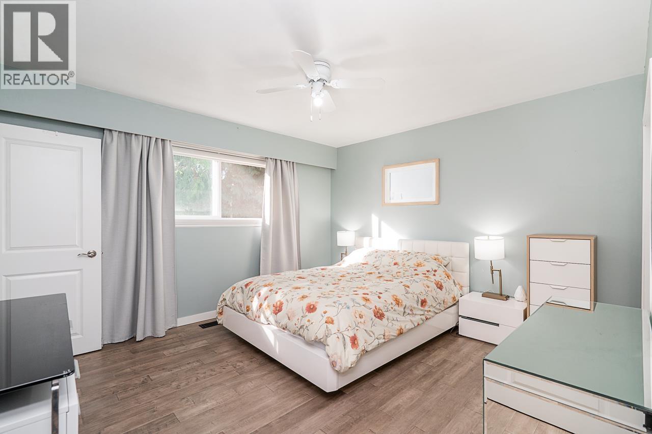 428 MIDVALE STREET, Coquitlam