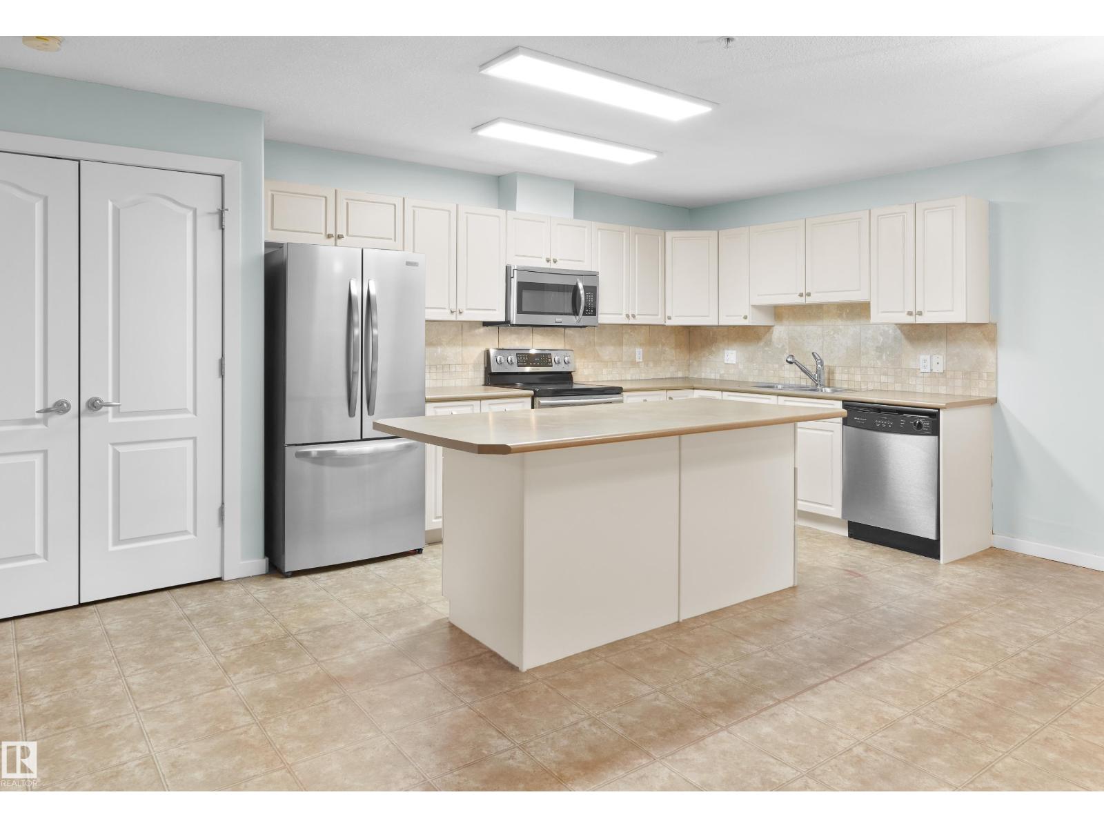 #114 278 SUDER GREENS DR NW, Edmonton