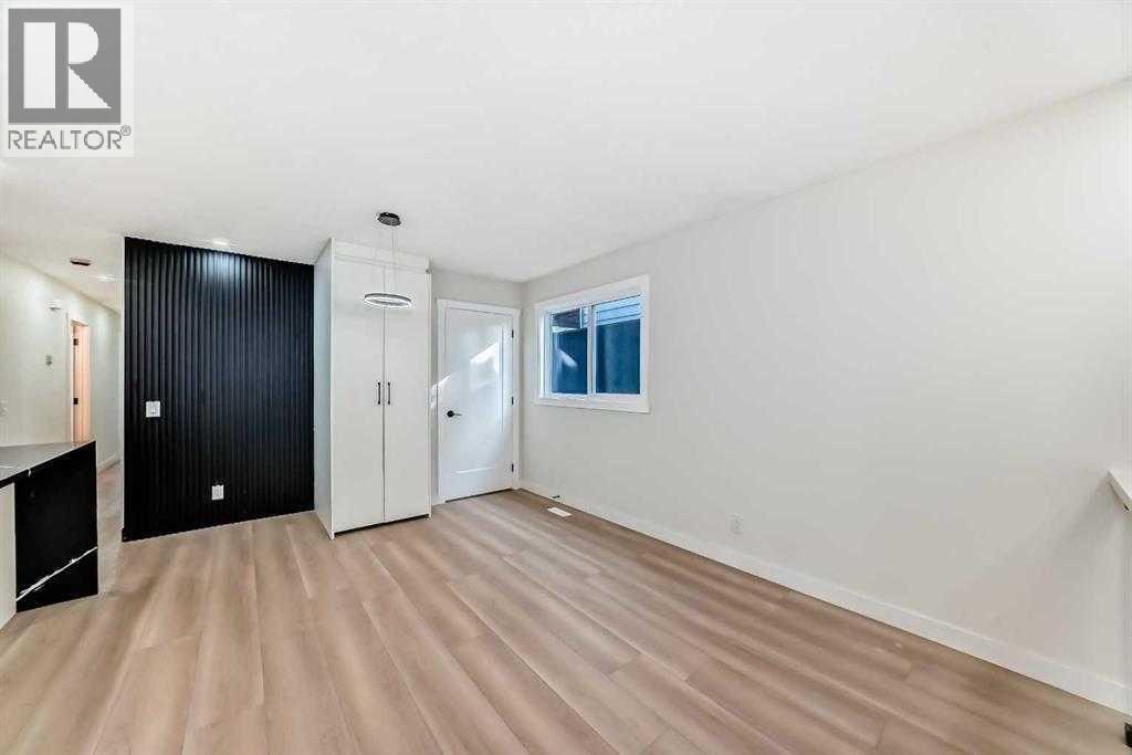 Single Family House Bungalow for Sale in  Berkley Road NW Beddington Heights Calgary 