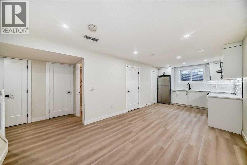 Single Family House Bungalow for Sale in  Berkley Road NW Beddington Heights Calgary 