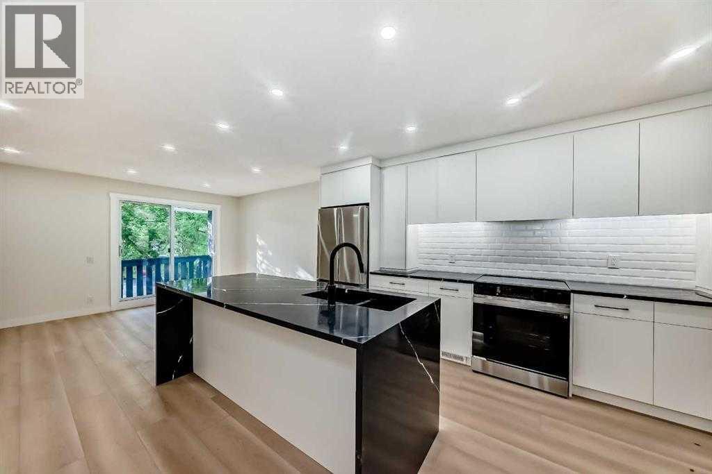 Single Family House Bungalow for Sale in  Berkley Road NW Beddington Heights Calgary 