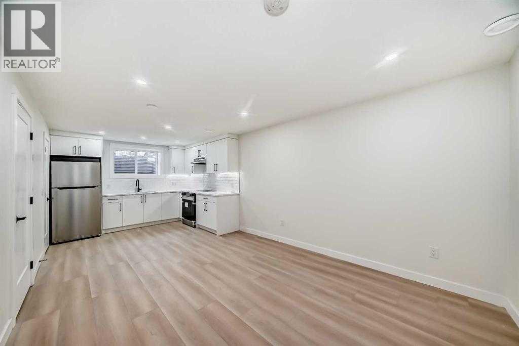 Single Family House Bungalow for Sale in  Berkley Road NW Beddington Heights Calgary 