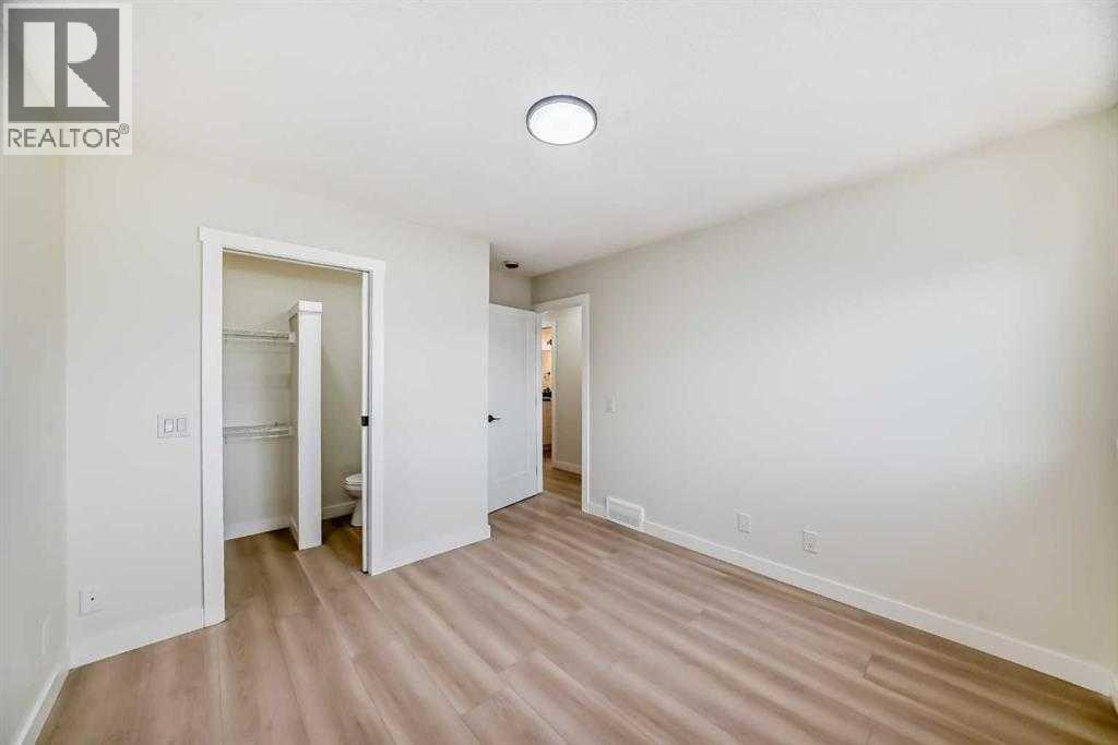 Single Family House Bungalow for Sale in  Berkley Road NW Beddington Heights Calgary 