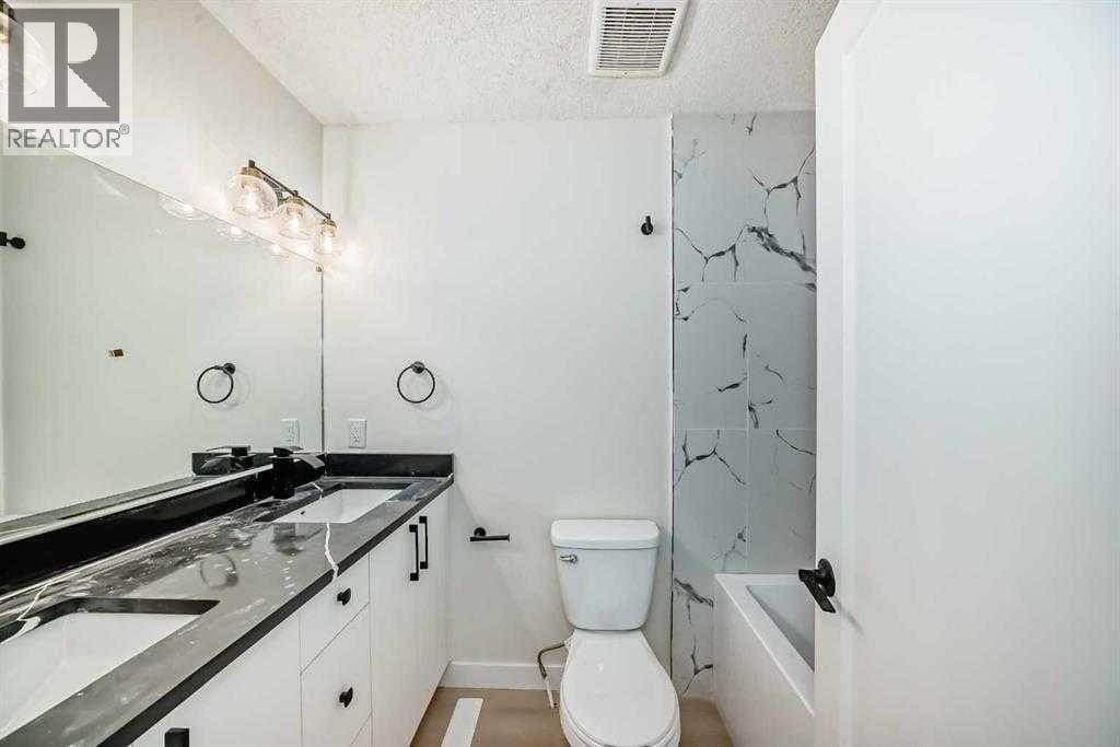 Single Family House Bungalow for Sale in  Berkley Road NW Beddington Heights Calgary 