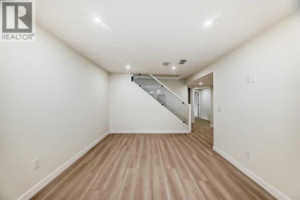 Single Family House Bungalow for Sale in  Berkley Road NW Beddington Heights Calgary 