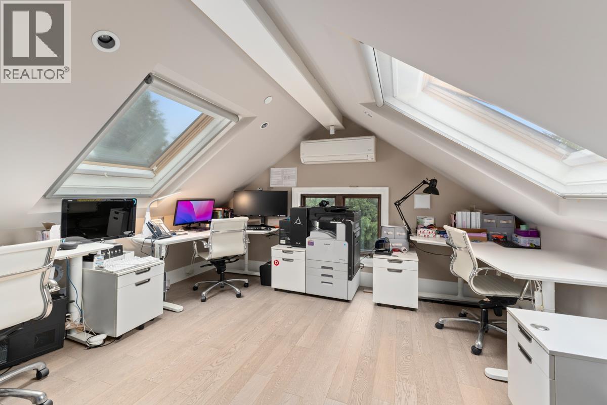 3138 W 42ND AVENUE, Vancouver