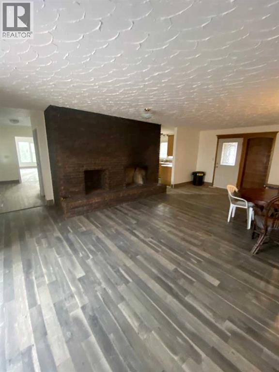 75 Greenbrook Road E - Photo 4 of 32, Brooks, Alberta