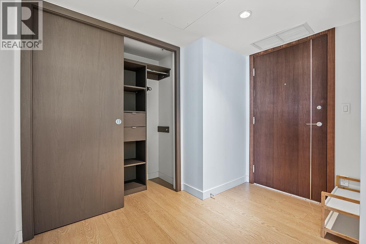 House in Richmond - Image 21
