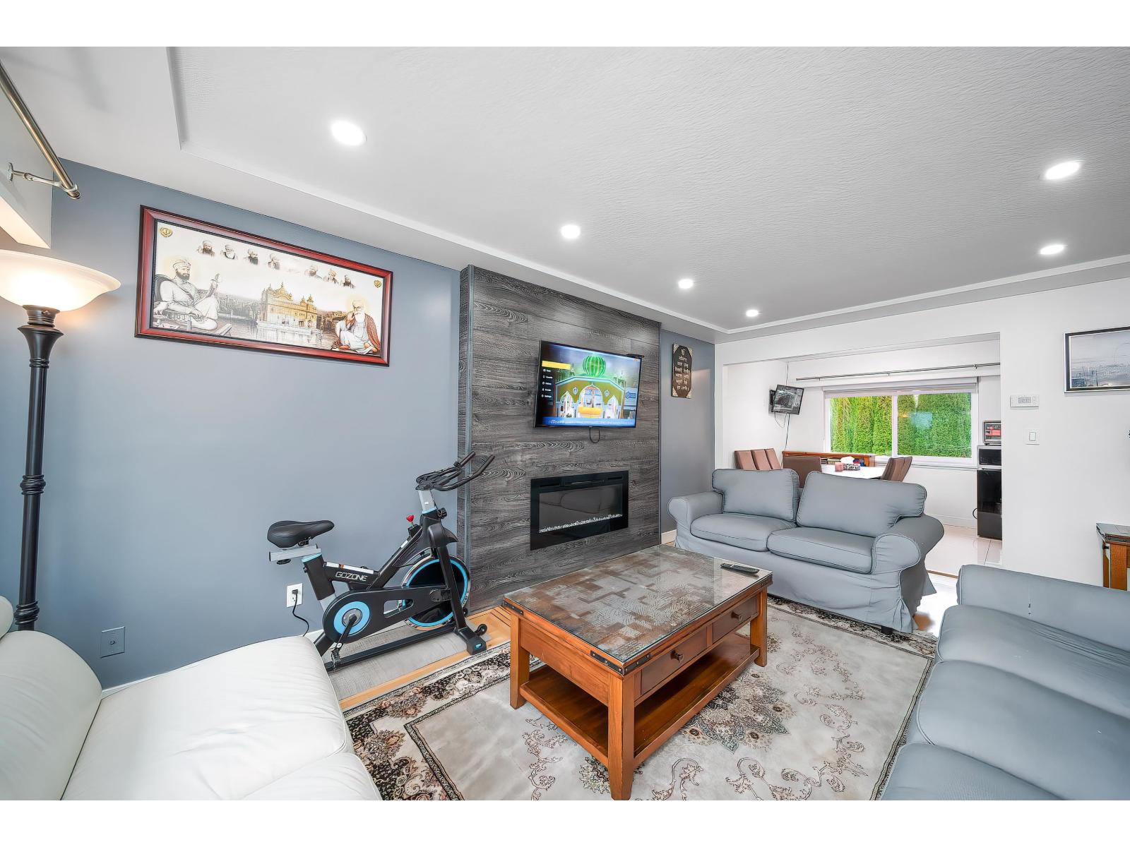 9476 DAWSON Crescent, Delta