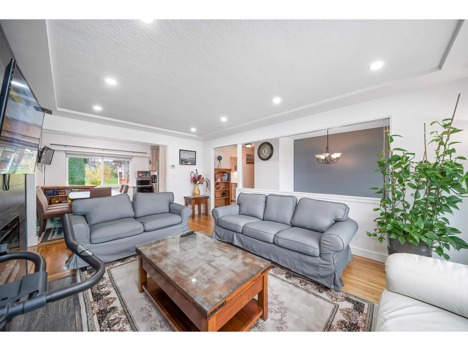 9476 DAWSON Crescent, Delta