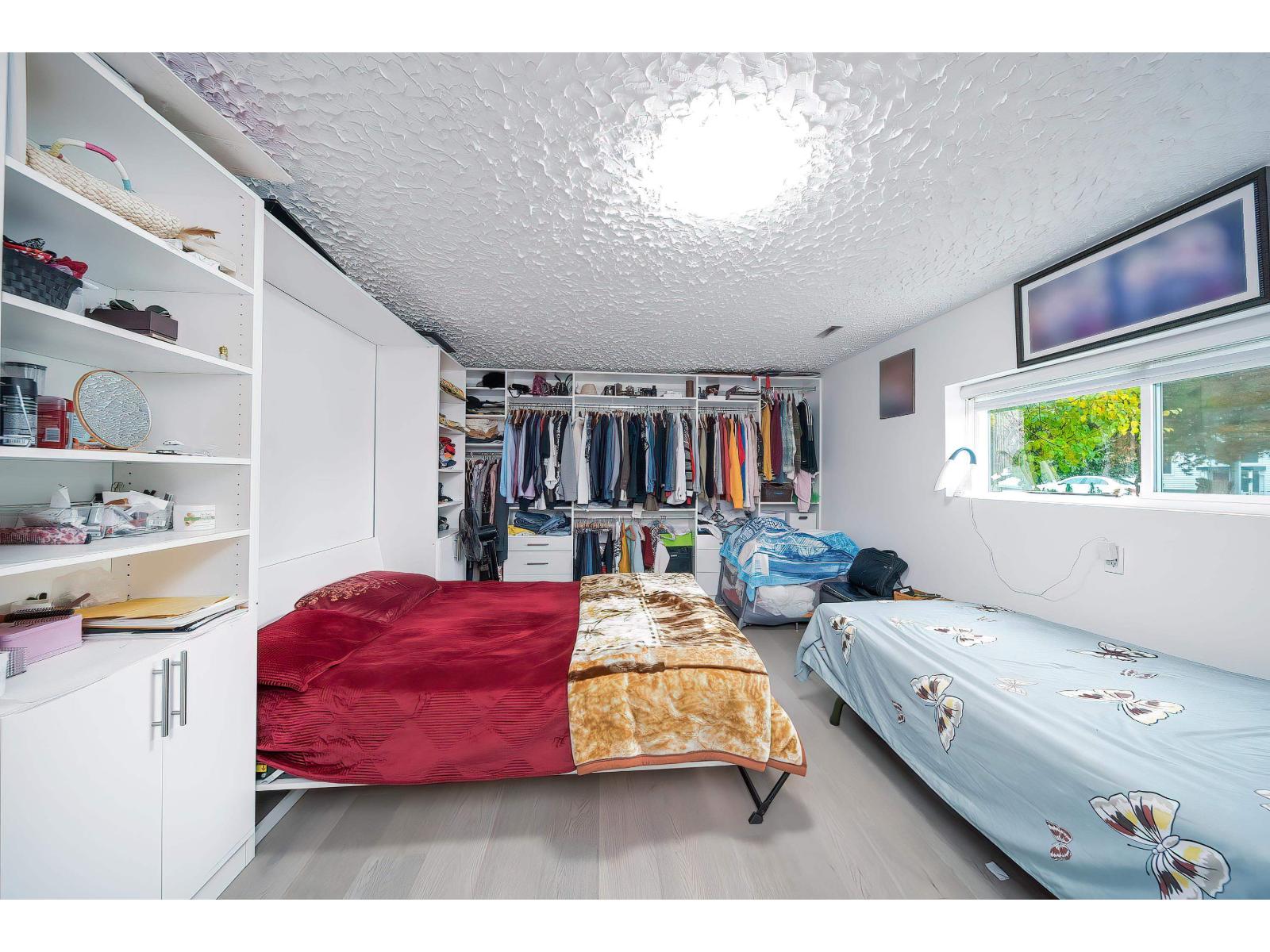 9476 DAWSON Crescent, Delta