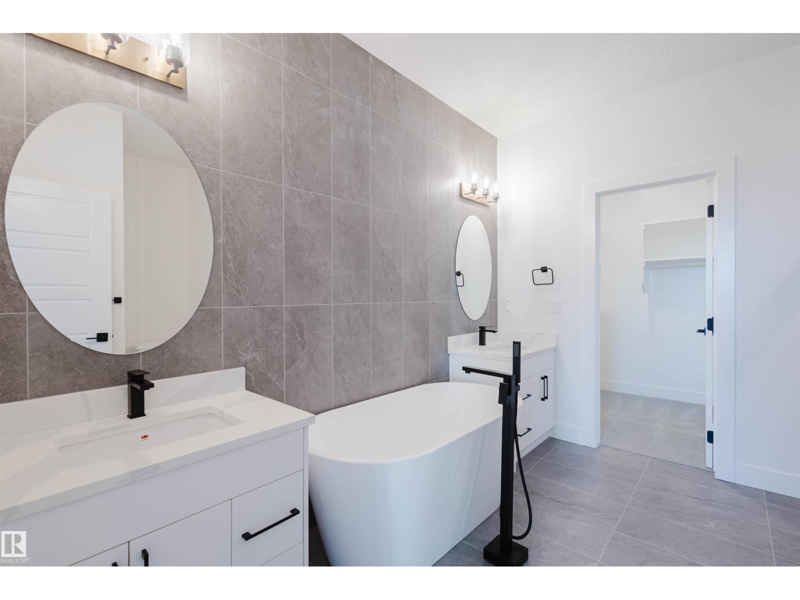 1570 Siskin LI NW, Edmonton