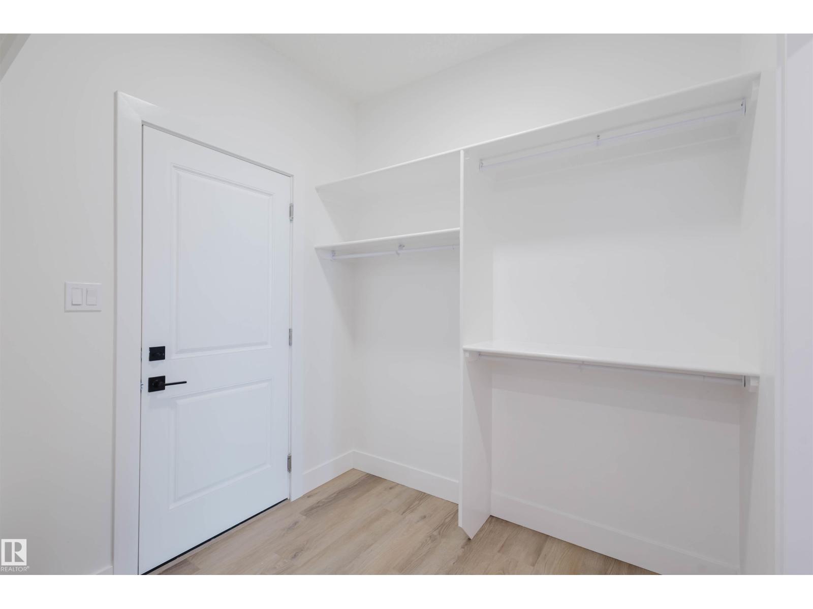 1570 Siskin LI NW, Edmonton