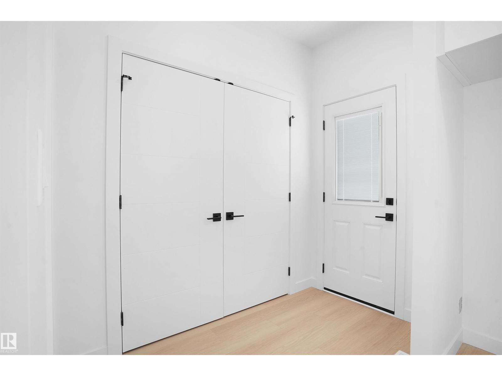 82 Blackbird BN, Fort Saskatchewan