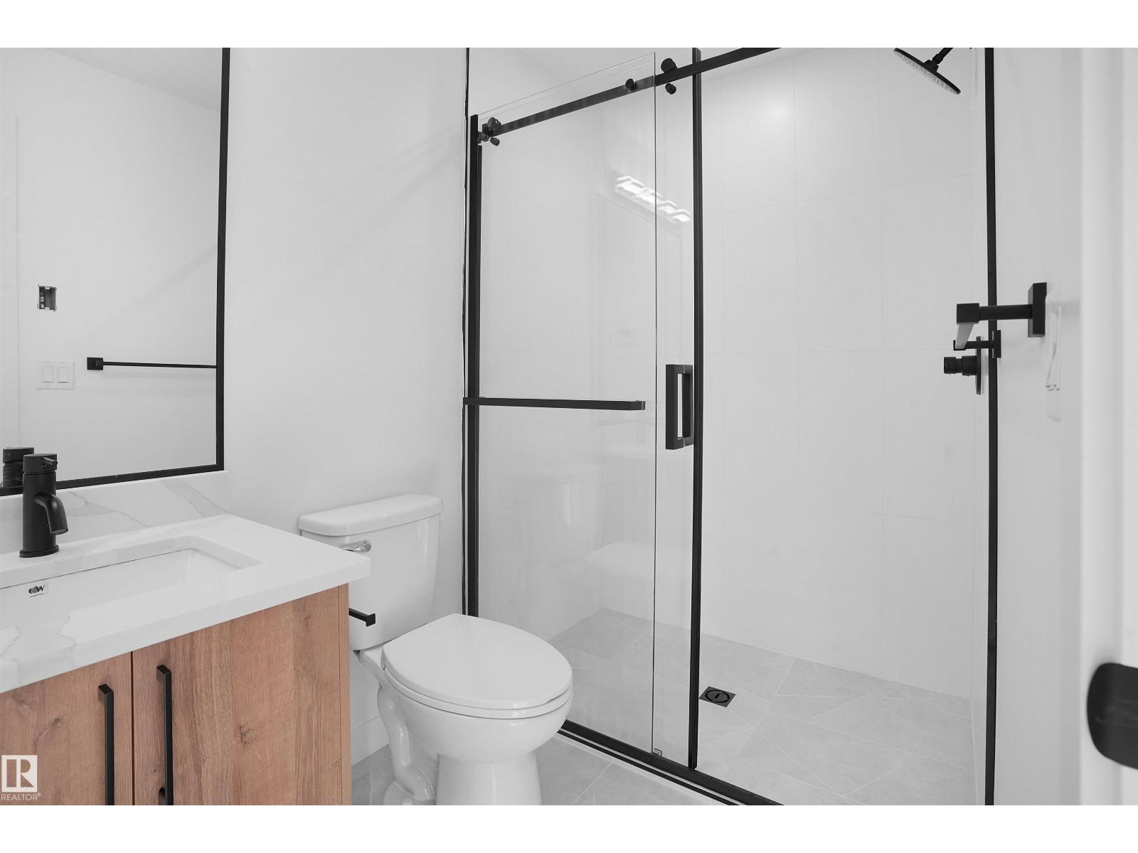 82 Blackbird BN, Fort Saskatchewan