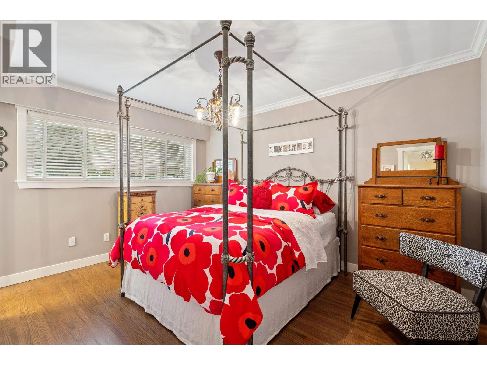 1501 MARINE CRESCENT, Coquitlam