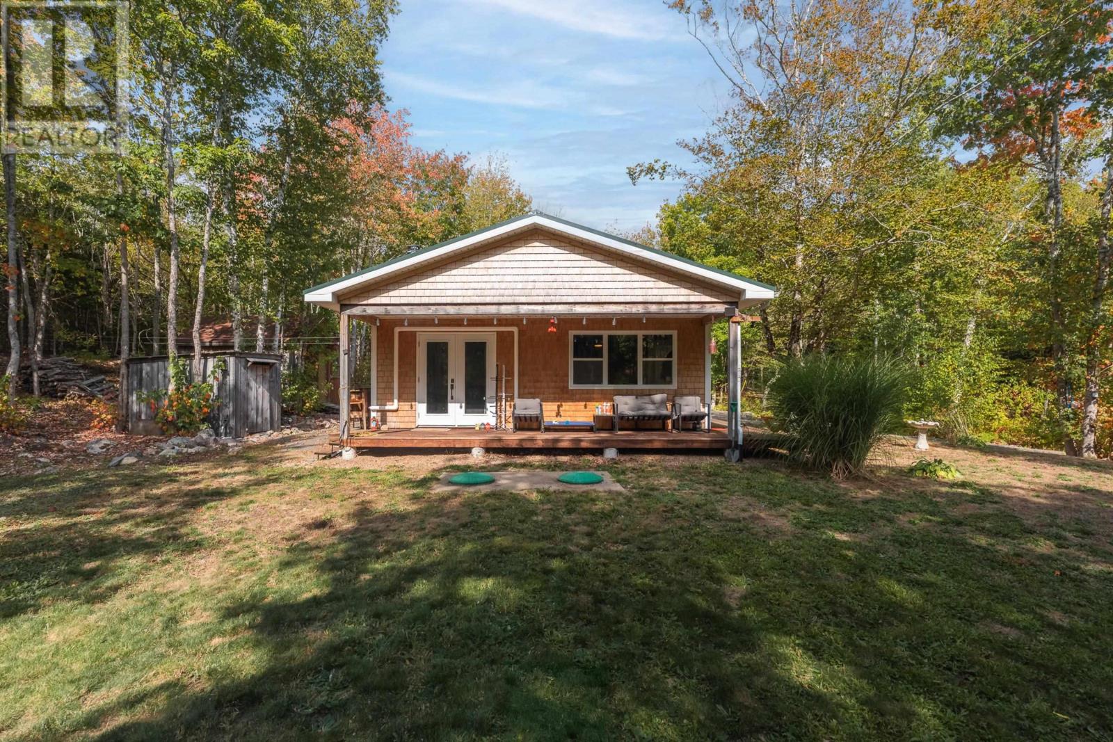 Property 3 of 41 of 421 Lake Drive