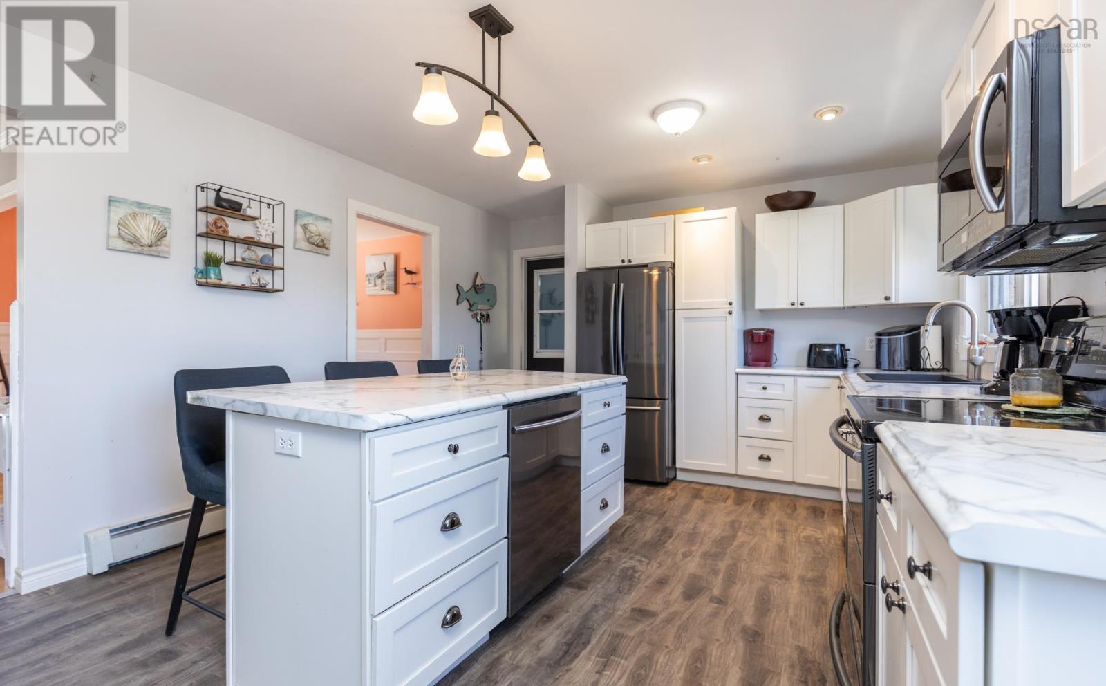 Property 6 of 33 of 27 South Ohio Cross Road