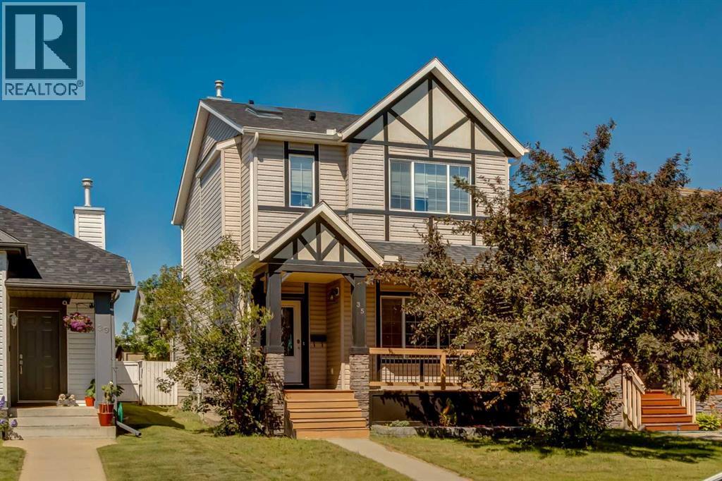 35 Bridlecrest Manor SW, Calgary, Alberta