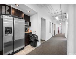 3 1118 Broad Street, Regina, SK S4R1X8 Photo 16