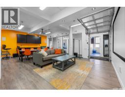 3 1118 Broad Street, Regina, SK S4R1X8 Photo 13