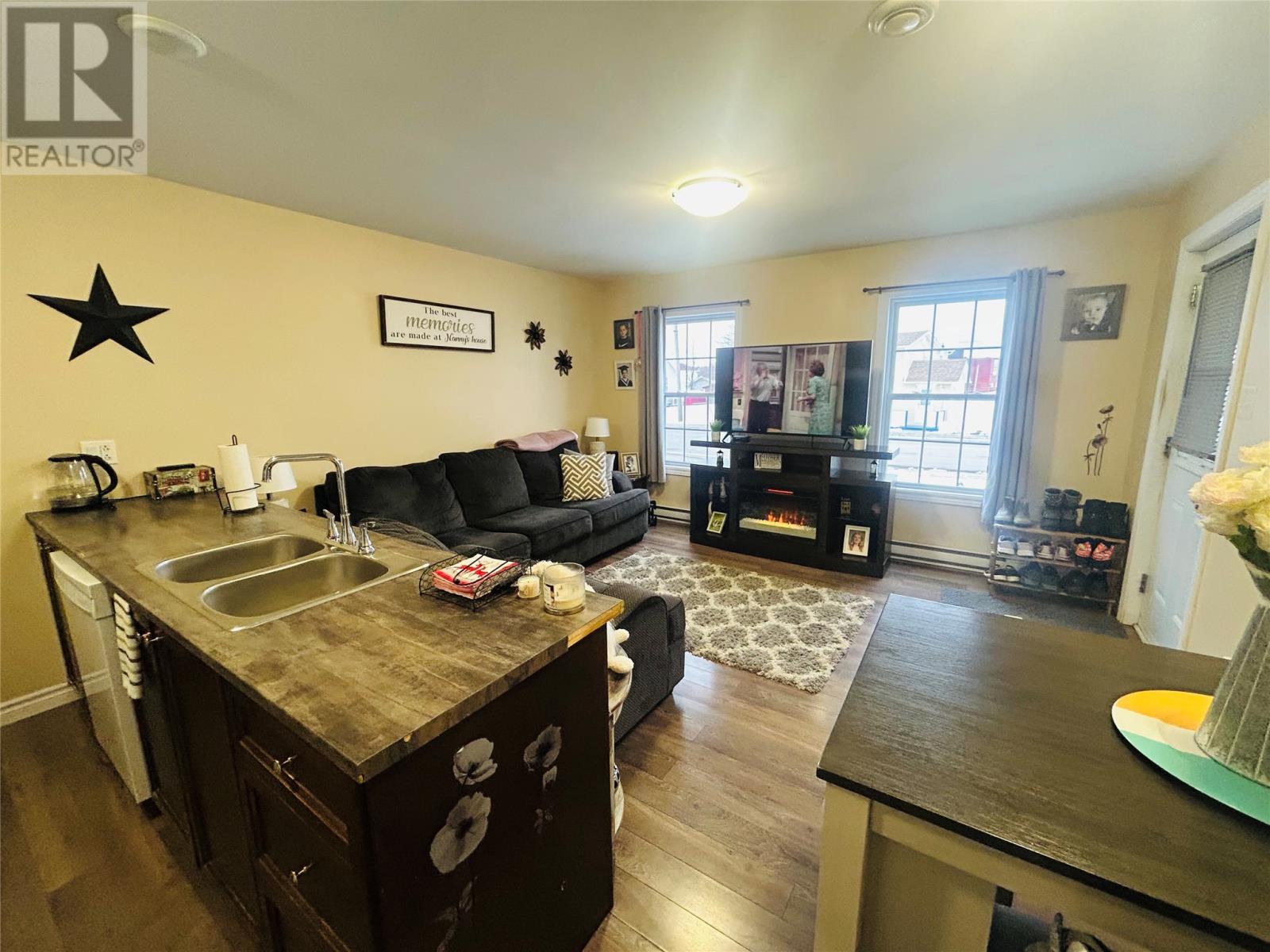 5-5A King St 14-20  Hill Street — photo 16