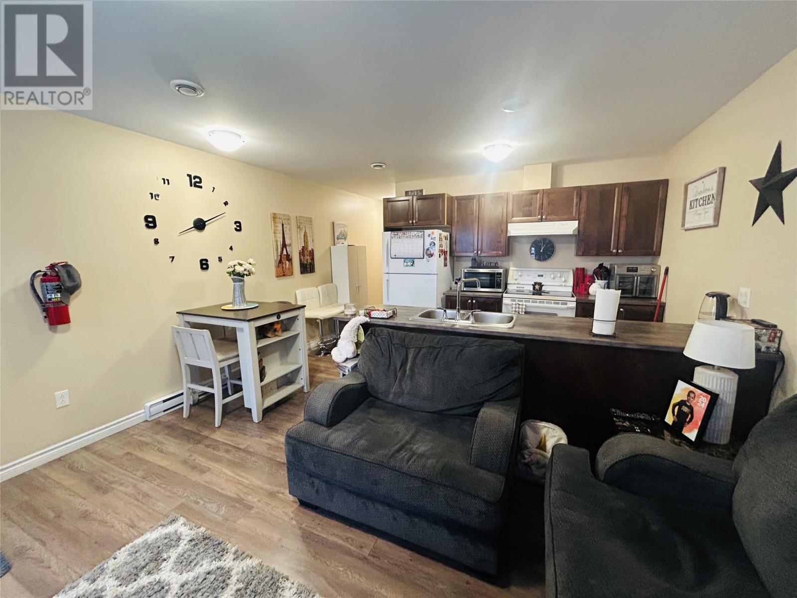 5-5A King St 14-20  Hill Street — photo 17