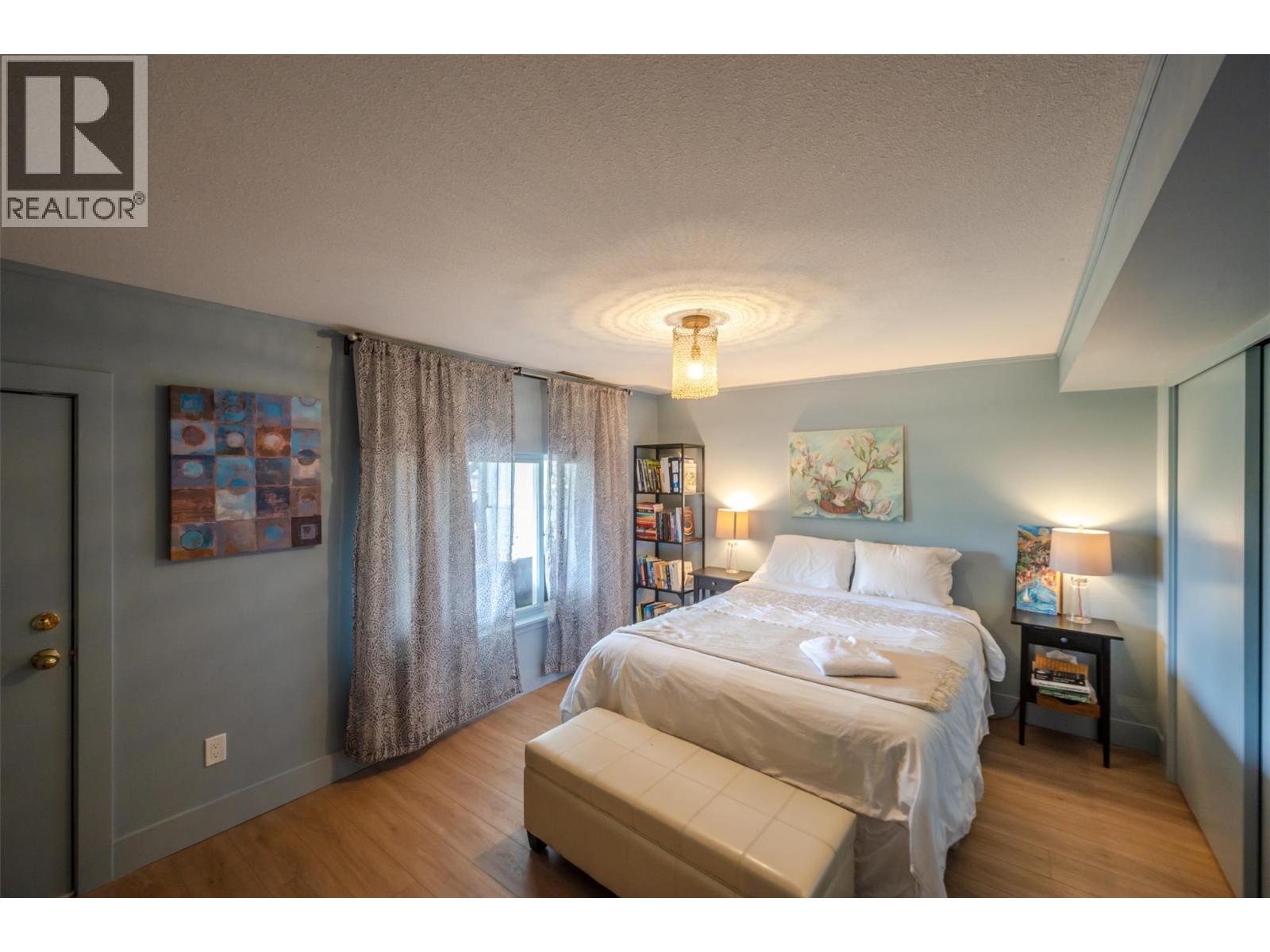 735 ROSS Avenue, Penticton