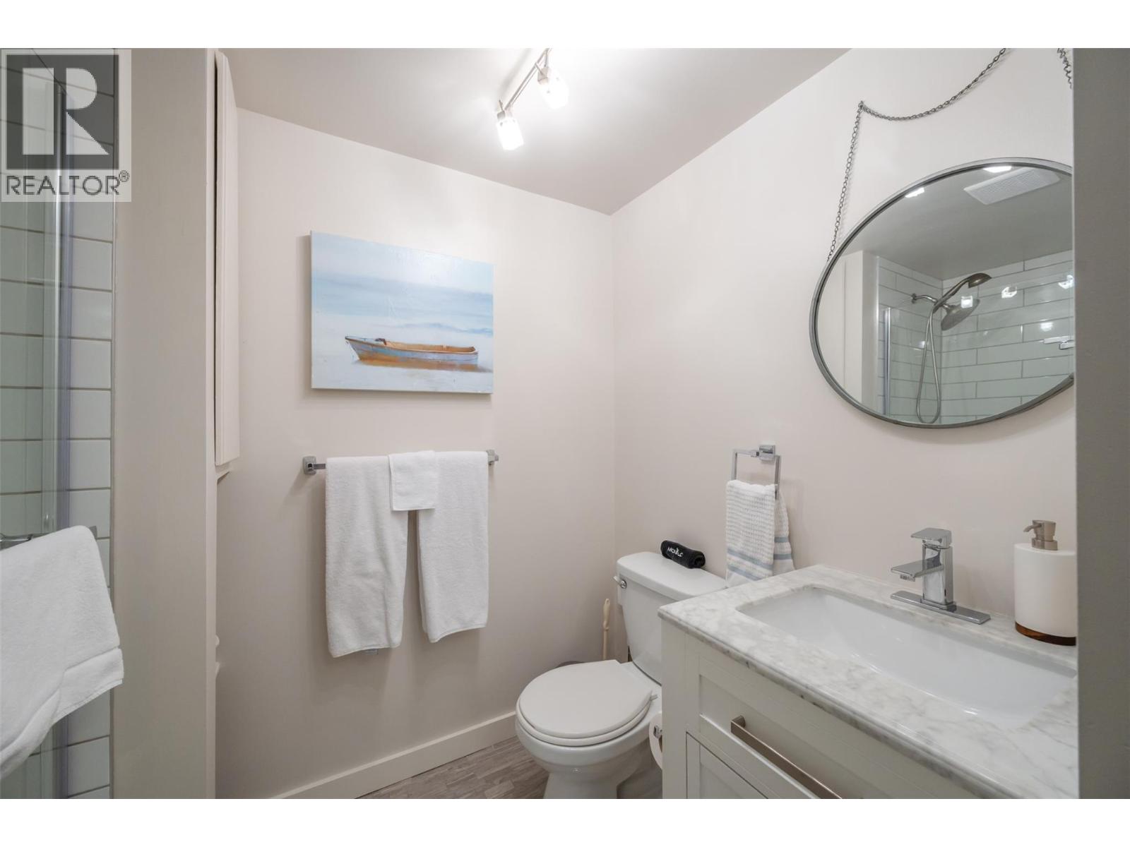 735 ROSS Avenue, Penticton