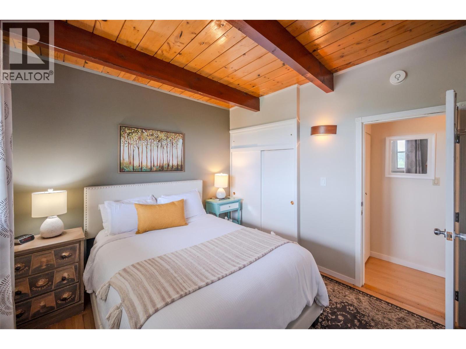 735 ROSS Avenue, Penticton